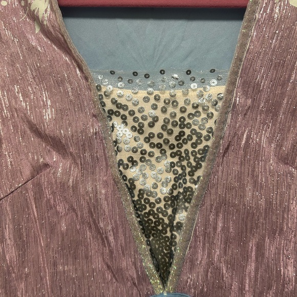 Frozen 2 Elsa Costume - Picture 2 of 8